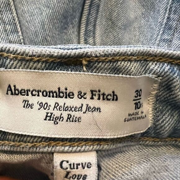 Abercrombie & Fitch Light Gray Straight Leg Jeans - Picture 4 of 6